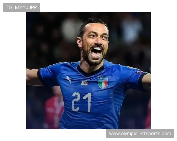 足球球星风采：帅气瞬间定格，赛场外的迷人魅力展示